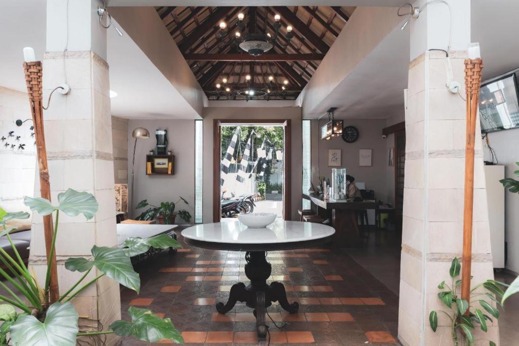 Hotel Tibera Taman Cibeunying Bandung Exterior photo